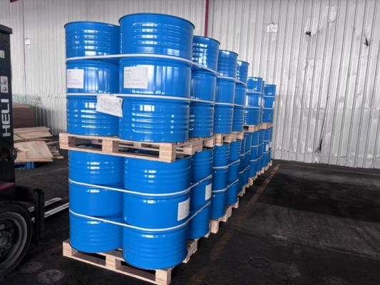 Guter Preis Anti-Korrosions-Epoxy-Harz-Härtigungsmittel Epoxy-Härter Polyamid D125 Online