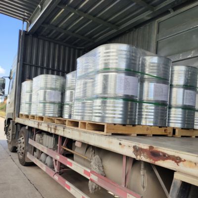 Farblose bis blassgelbe Flüssigkeit mit leichter Trübung, zugelassener Polyetheramin-Härter JEFFAMINE D-2000